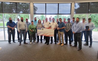 SAND SPRINGS RAILWAY COMPANY HONORS SHIPPING SAFETY WITH COMMUNITY DONATION TO SAND SPRINGS FIRE DEPARTMENT